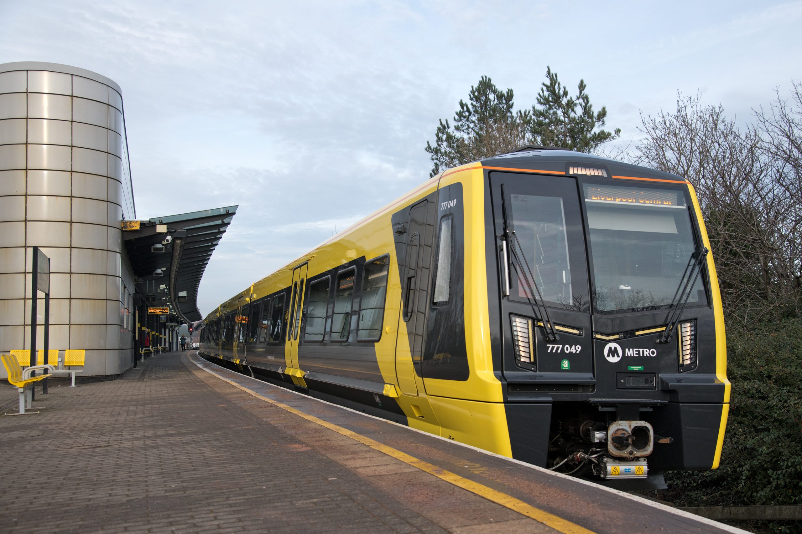 Mayor sets out plan to take back public control of Merseyrail